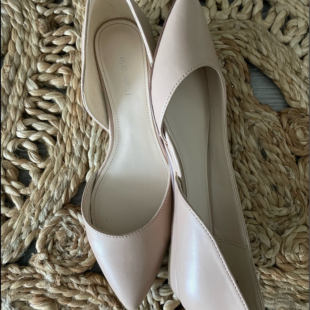 Cream Nine West Flats Size 9. Worn Once.